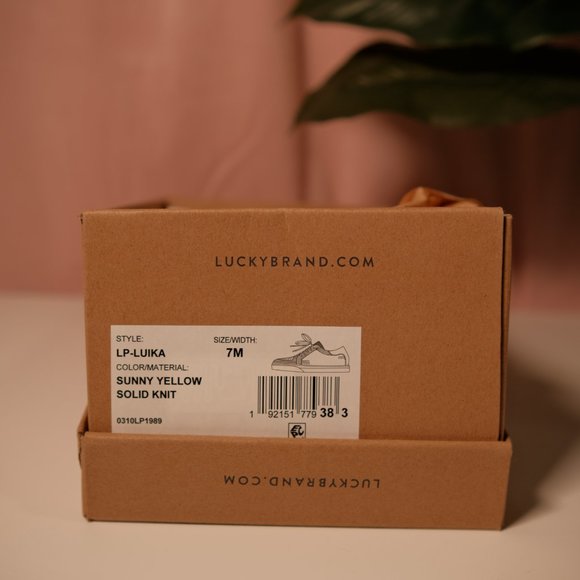 New Lucky Brand Sunny Yellow Knit Luika Shoes Size 7 - Picture 3 of 4
